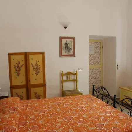 فندق مبيت وإفطار Tenuta Santa Rosa سانيكولا